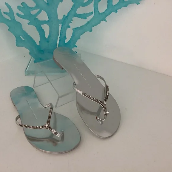 Giuseppe Zanotti NEW Silver Leather Crystal Embellished Thong Sandals Shoes 37